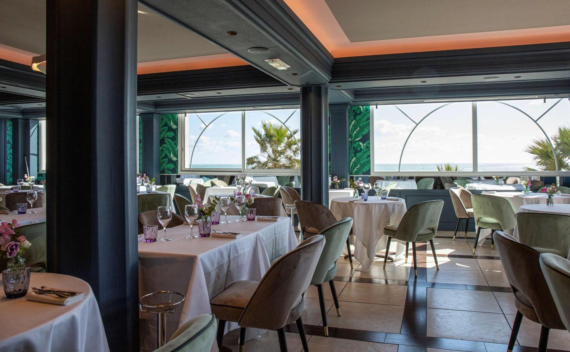 Grand Hotel Les Flamants Roses Thalasso & Spa Canet-en-Roussillon Exterior photo