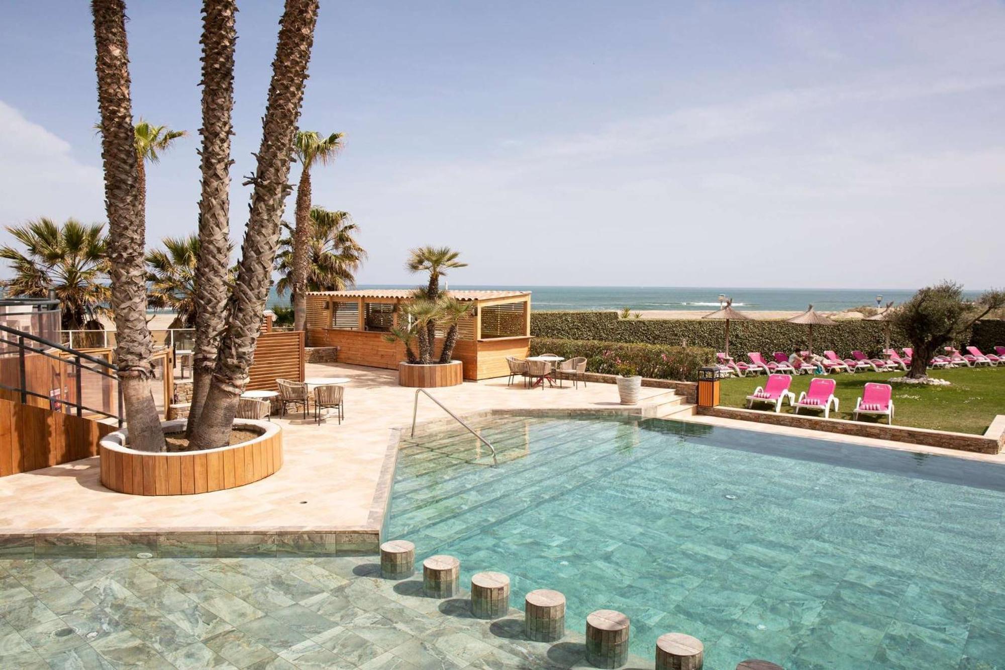Grand Hotel Les Flamants Roses Thalasso & Spa Canet-en-Roussillon Exterior photo