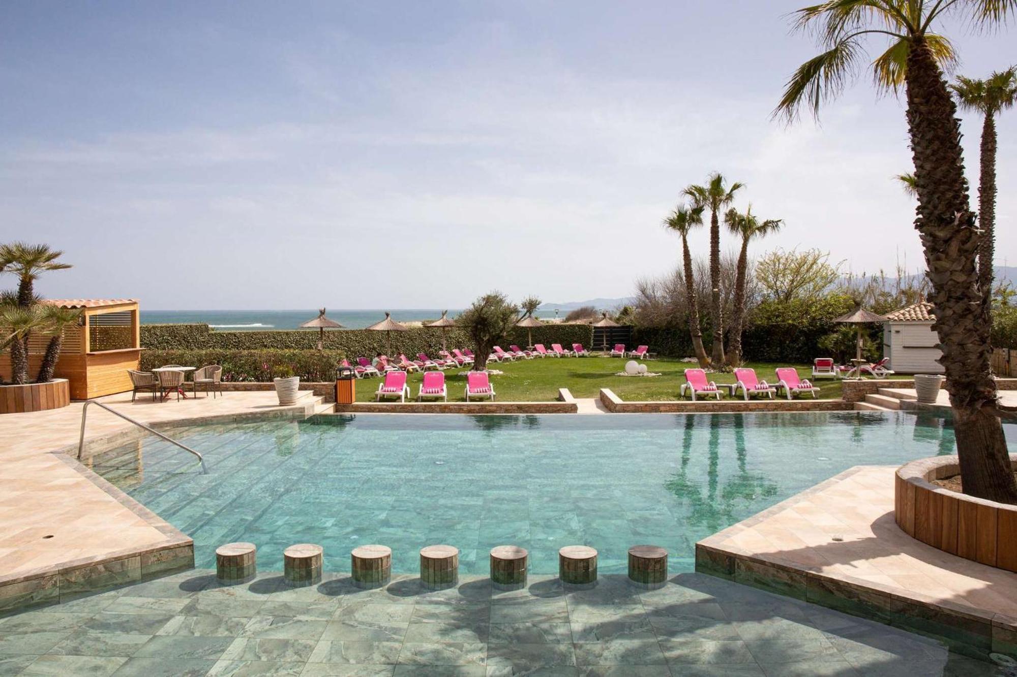 Grand Hotel Les Flamants Roses Thalasso & Spa Canet-en-Roussillon Exterior photo