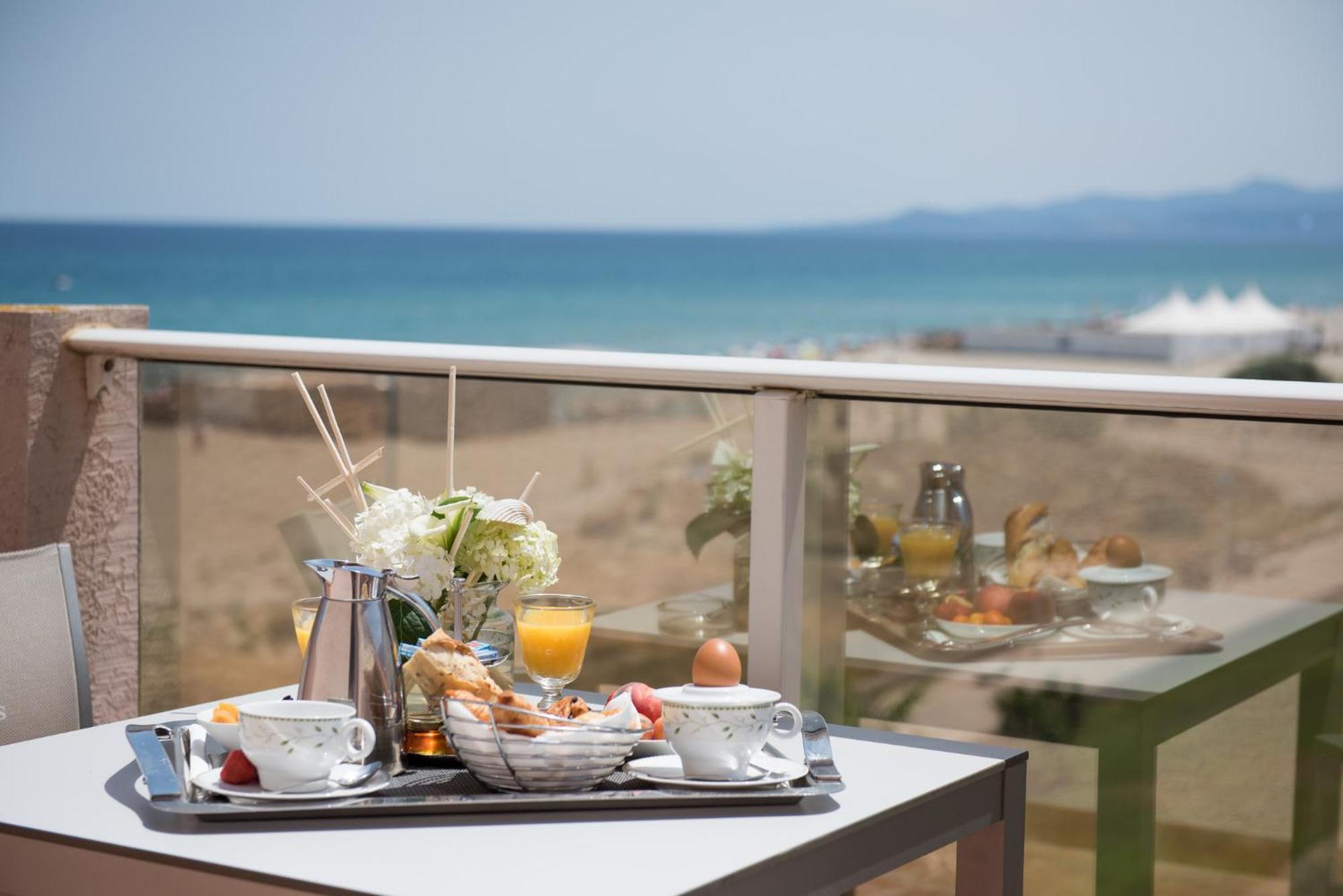 Grand Hotel Les Flamants Roses Thalasso & Spa Canet-en-Roussillon Exterior photo