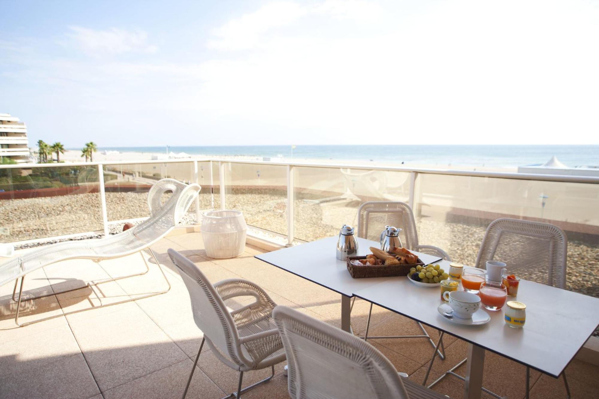 Grand Hotel Les Flamants Roses Thalasso & Spa Canet-en-Roussillon Exterior photo